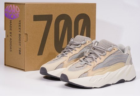 Adidas YEEZY Boost 700 v2 "Cream" size 36-48