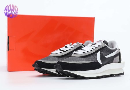 Nike LD Waffle x Sacai Black 36-46