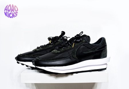 Sacai x Nike LVD Waffle Daybreak joint runway looks deconstruction high-end running shoes