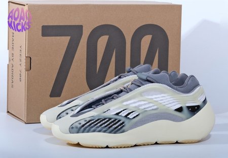 Adidas Yeezy 700V3 Fade Salt 36-48